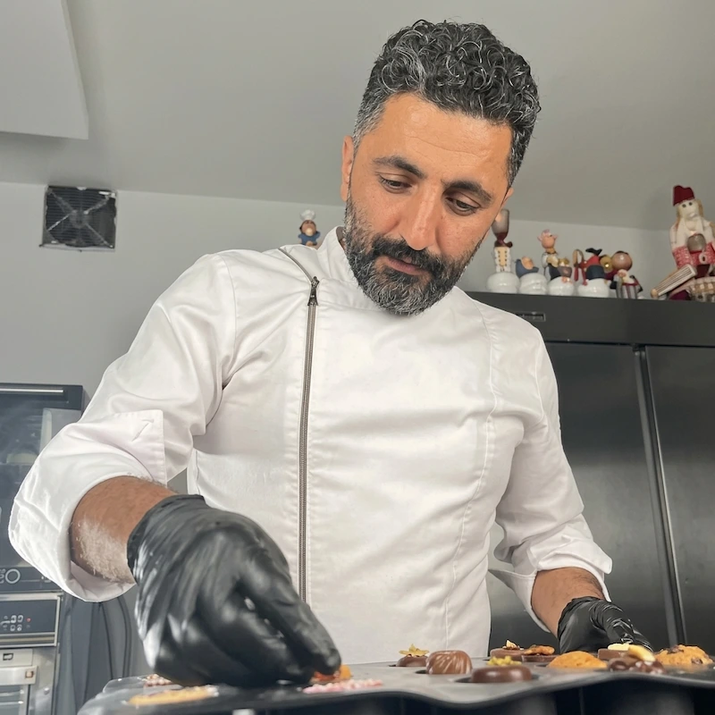 مهدی کمالی